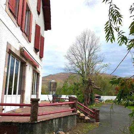 Appartement Entier, 2 Personnes, Rez De Chaussee, Terrasse Vue Montagne, Sur Gr10 Saint-Etienne-de-Baigorry